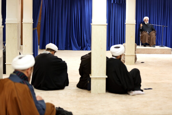 تصاویر/ جلسه طلاب و فضلای استان البرز