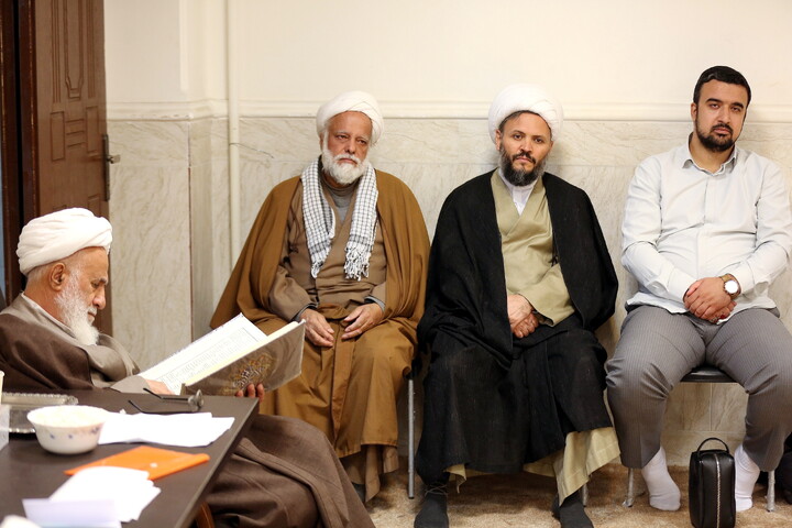 تصاویر/ جلسه طلاب و فضلای استان البرز