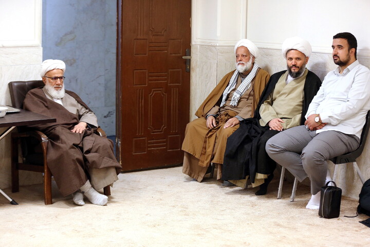 تصاویر/ جلسه طلاب و فضلای استان البرز