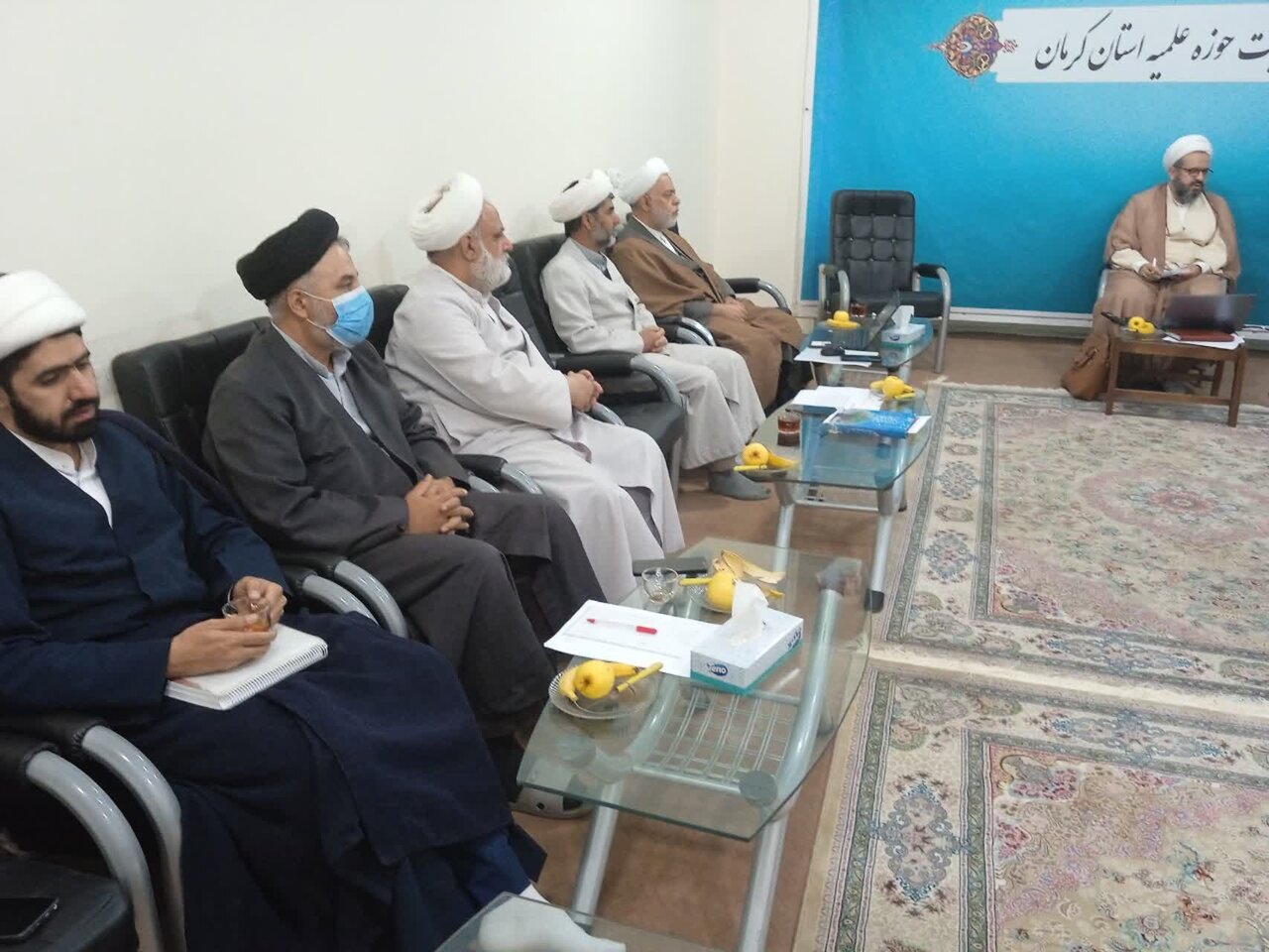 بررسی طرح‌های قرآنی حوزه علمیه کرمان در جلسه شورای دارالقرآن