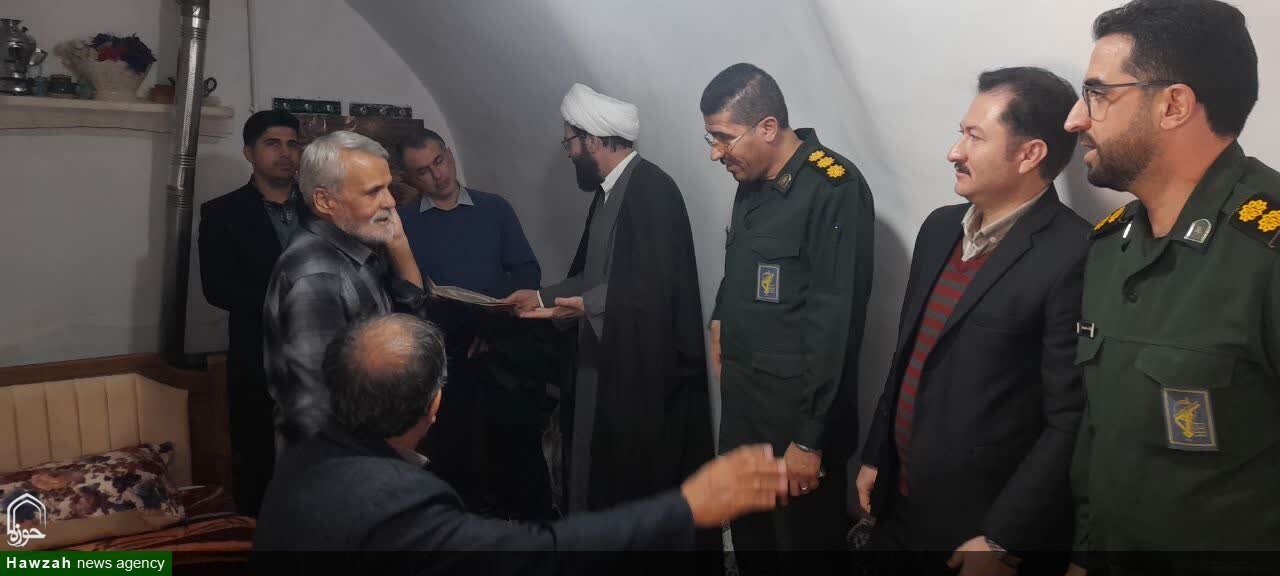 دیدار امام جمعه لالجین با جانبازان