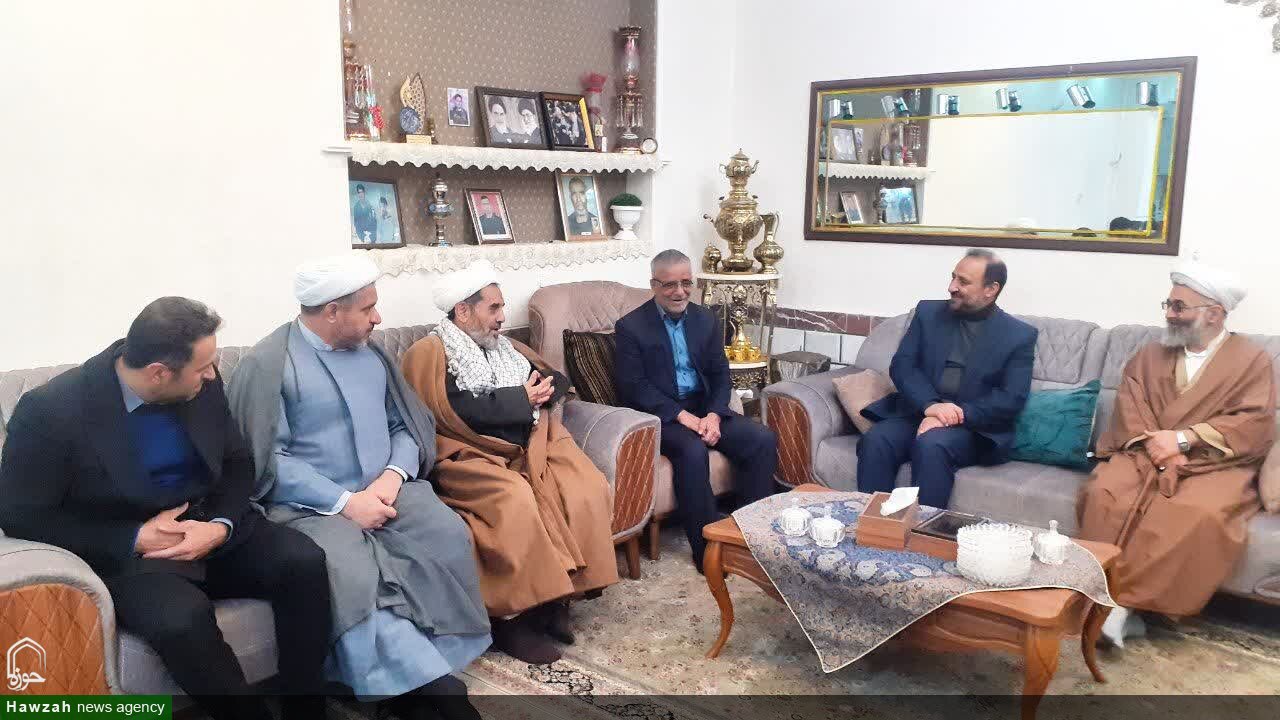 تجلیل امام جمعه نهاوند از جانبازان