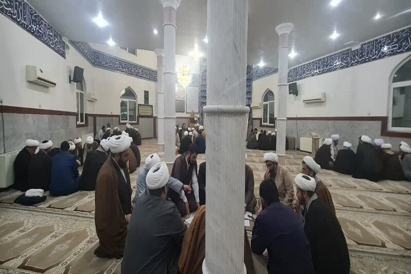 اولین دوره توانمندسازی ائمه جماعات مساجد کرمانشاه برگزار شد