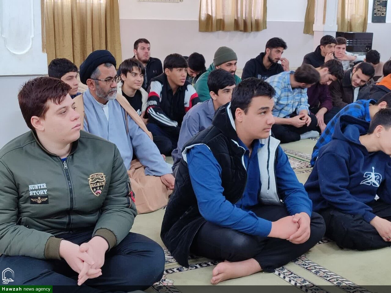 درس اخلاق مدرسه سامن