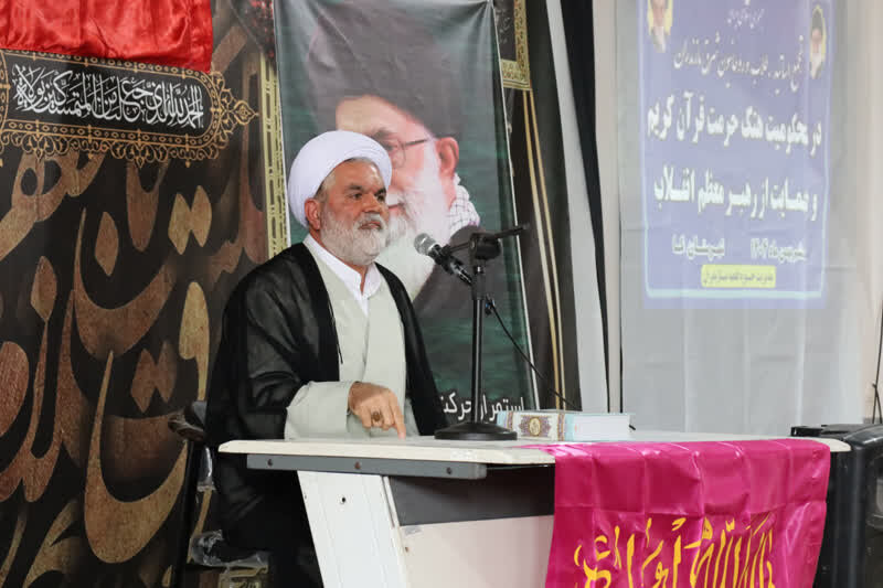 غفلت تاریخی در برابر حق، هزینه‌ سنگینی به امت اسلامی تحمیل کرده است