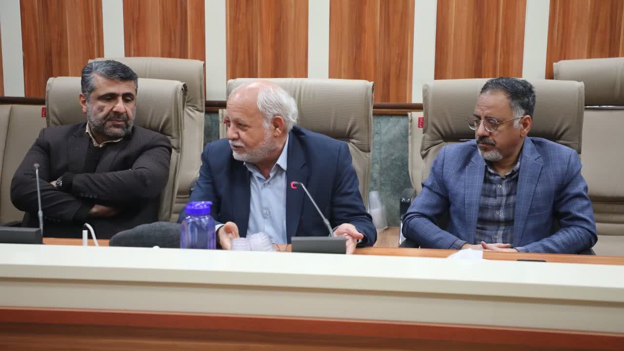 جلسه شورای اطلاع‌رسانی استان قم