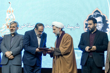 تصاویر /  آئین اختتامیه جشنواره رسانه‌ای ابوذر در قزوین