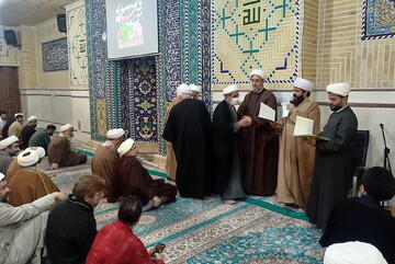 تصاویر / آیین تجلیل از کارمندان ایثارگر و جانباز مرکز مدیریت حوزه‌های علمیه