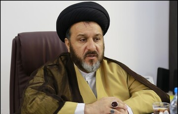 بارش اشک در اجابت دعا، نشانه پیوند قلب با پروردگار است/ عرفان شیعی از دعاهای صحیفه سجادیه آغاز می‌شود