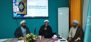 فراگیری پویش «زندگی با آیه‌ها» در تهران با همراهی حوزویان انجام شد