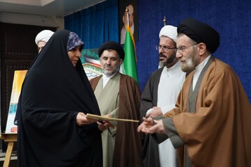 تصاویر/ آیین افتتاحیه استانی حوزه معارف اسلام ناب استان لرستان