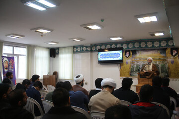 تصاویر/ برگزاری کارگاه شاخص‌های منبر ایام ولادت معصومین علیهم‌السلام