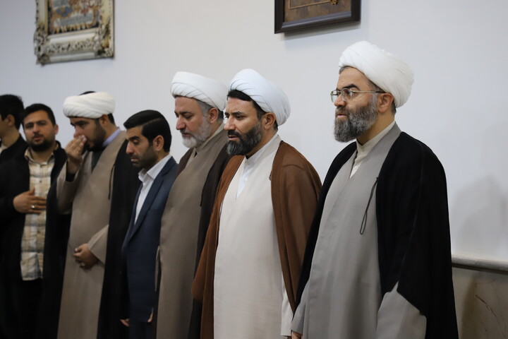 تصاویر/ نشست صمیمی نماینده ولی فقیه با مبلغین طرح امین مدارس استان کردستان