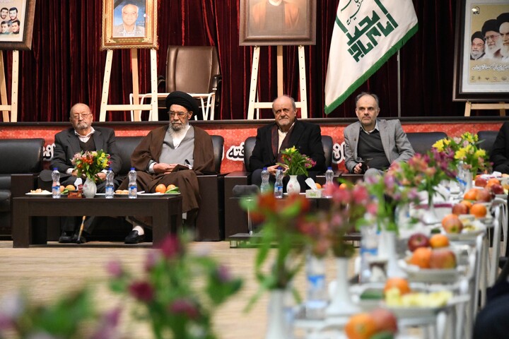 تصاویر |پیش جلسه دومین همایش یک همت مهدوی ویژه احداث مرکز جامع پيشگيري از سرطان