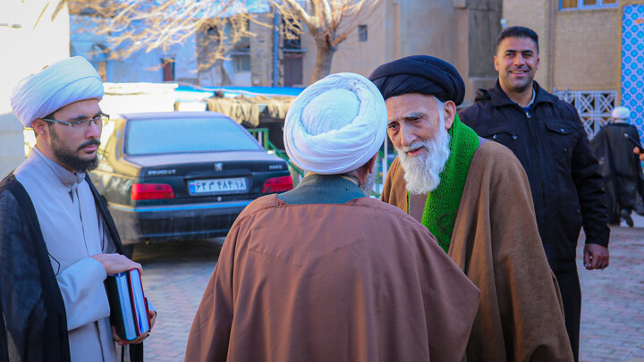 تصاویر/تشییع پیکر عالم ربانی حجت‌الاسلام سید مرتضی فاضل همدانی