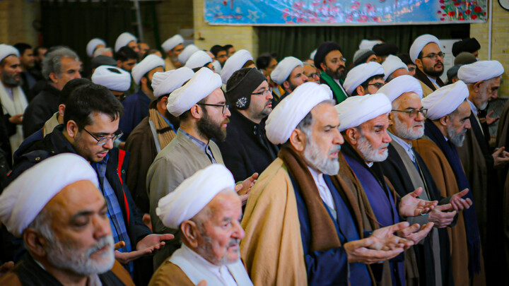 تصاویر/تشییع پیکر عالم ربانی حجت‌الاسلام سید مرتضی فاضل همدانی