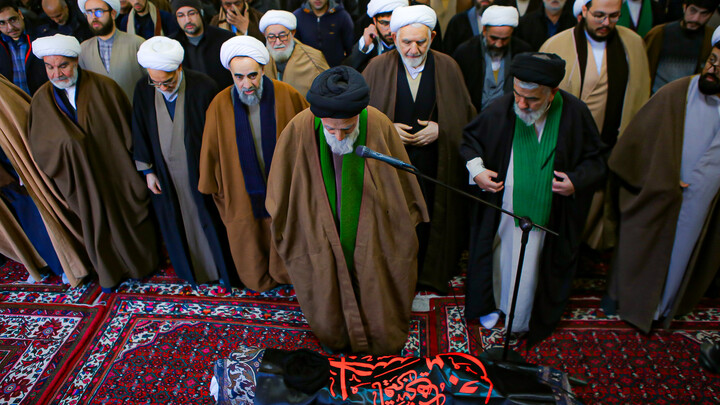 تصاویر/تشییع پیکر عالم ربانی حجت‌الاسلام سید مرتضی فاضل همدانی