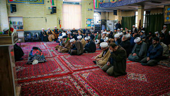 تصاویر/تشییع پیکر عالم ربانی حجت‌الاسلام سید مرتضی فاضل همدانی