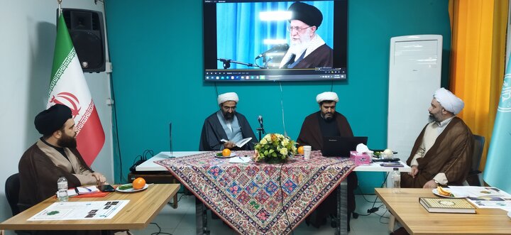 تصاویر/ حضور مدیر حوزه علمیه و مدیر تبلیغات اسلامی تهران در نشست پایانی اجتماع مدیران دارالقرآن های حوزه علمیه استان تهران