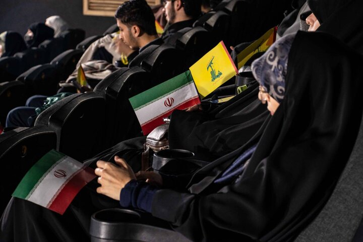 تصاویر/  ویژه برنامه «امت مقاومت» شانزدهمین جشنواره مردمی فیلم عمار