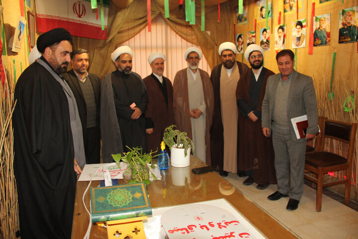 تصاویر / انعقاد تفاهم نامه بین حوزه علمیه استان قزوین واداره کل کمیته امداد حضرت امام خمینی قزوین