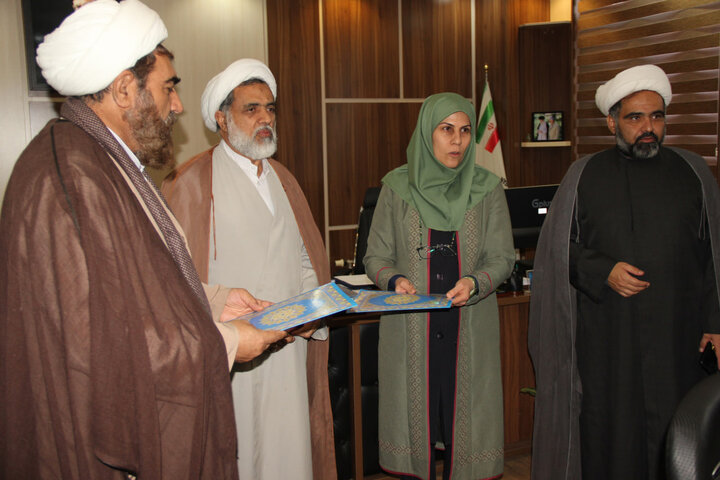 تصاویر / انعقاد تفاهم نامه بین حوزه علمیه استان قزوین واداره کل منابع طبیعی استان قزوین