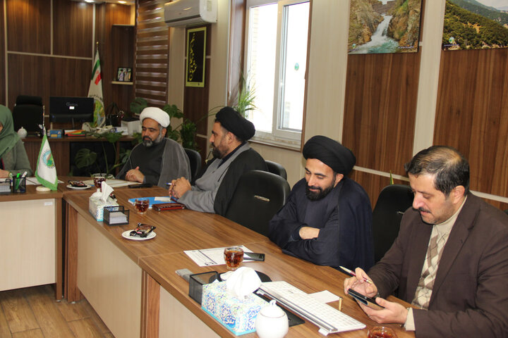 تصاویر / انعقاد تفاهم نامه بین حوزه علمیه استان قزوین واداره کل منابع طبیعی استان قزوین