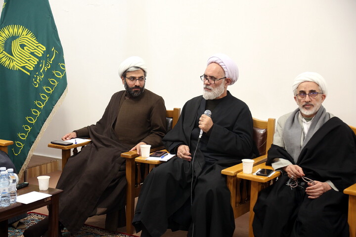 تصاویر/ نشست شورای علمی کنگره امناء الرسل