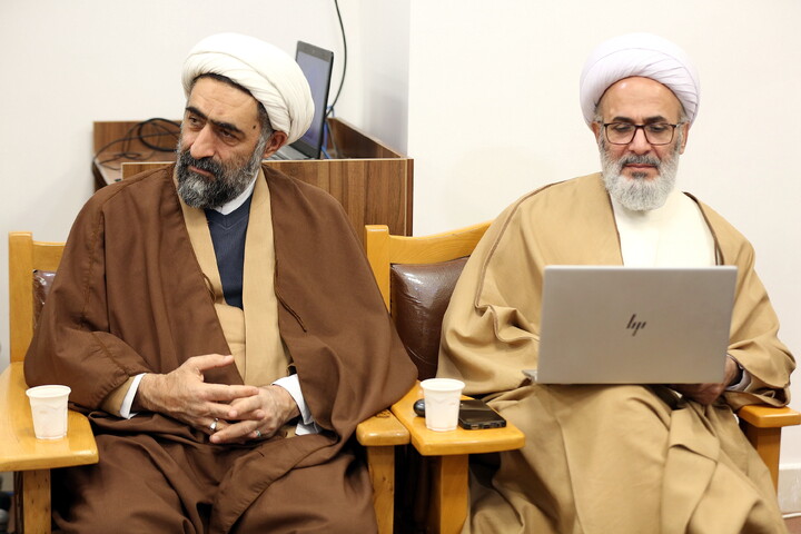 تصاویر/ نشست شورای علمی کنگره امناء الرسل