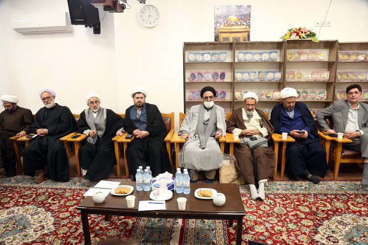 تصاویر/ نشست شورای علمی کنگره امناء الرسل