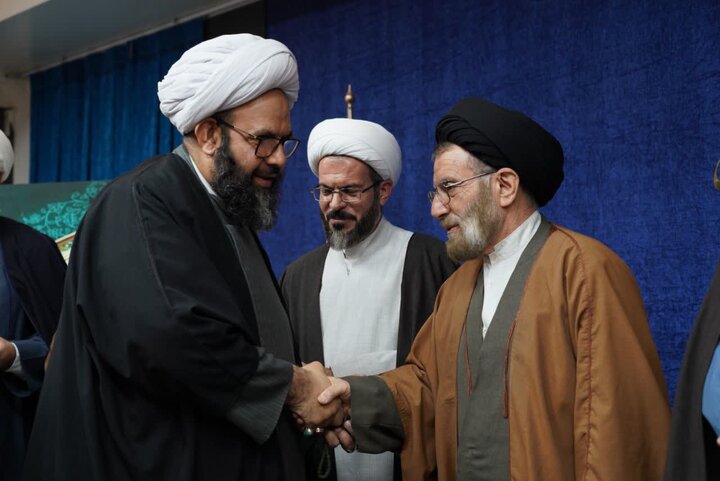 تصاویر/آیین افتتاحیه استانی حوزه معارف اسلام ناب استان لرستان