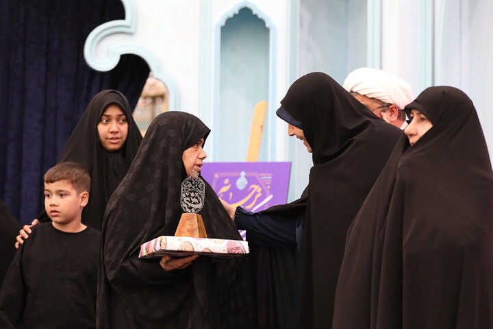 تصاویر/ همایـش نرجسانه جواره ملی بزرگداشت حضرت نـرجس (س)