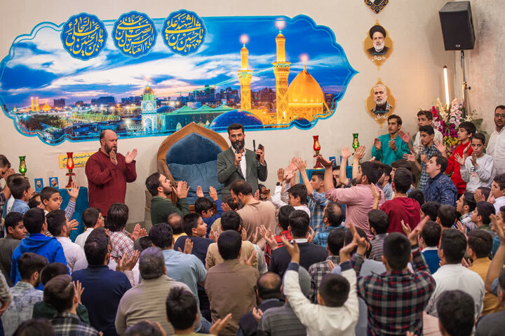 تصاویر/ برگزاری مراسم جشن میـلاد انوار کـربلا هیئت ضدصهیونیستی انصار ولایت دارالعباده یزد