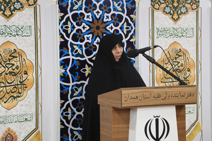 تصاویر / نهمین نشست مجمع بانوان فعال فرهنگی با نماینده ولی فقیه در استان همدان