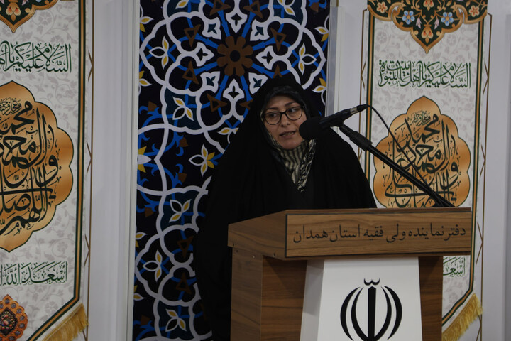 تصاویر / نهمین نشست مجمع بانوان فعال فرهنگی با نماینده ولی فقیه در استان همدان