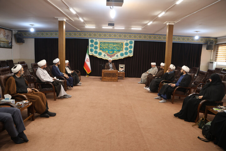 تصاویر /  برگزاری جلسه شورای تبلیغ استان همدان