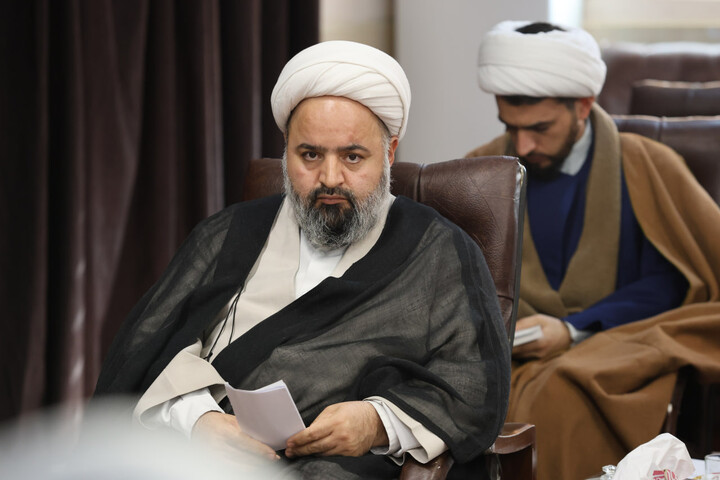 تصاویر / نشست مشترک ائمه جمعه استان همدان با مدیرکل دادگستری همدان