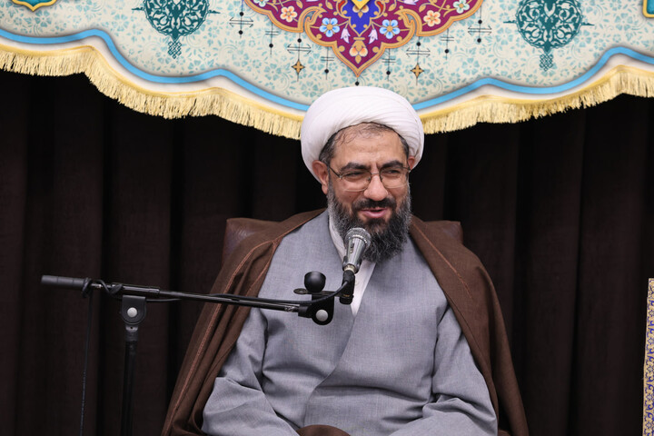 تصاویر / نشست مشترک ائمه جمعه استان همدان با مدیرکل دادگستری همدان