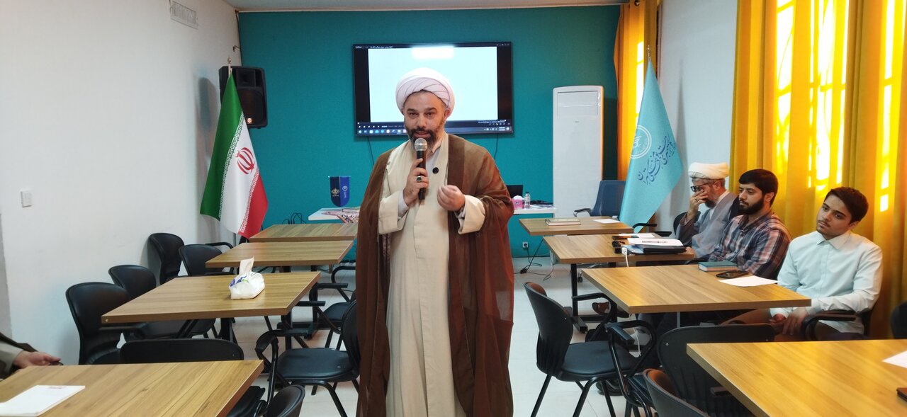 همکاری اثرگذار مرکز مدیریت حوزه علمیه استان تهران در اجرای پویش «زندگی با آیه ها»