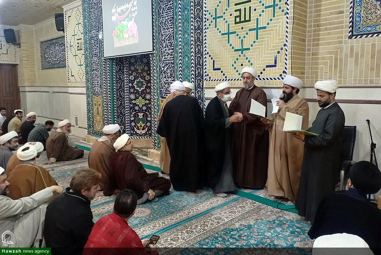 تصاویر / آیین تجلیل از کارمندان ایثارگر و جانباز مرکز مدیریت حوزه‌های علمیه