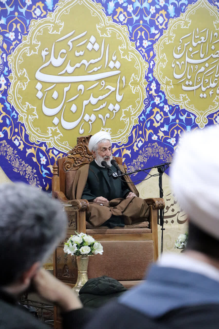 بدن نحیف اهل تقوا نشانه سبک زندگی مؤمنانه و بندگی است