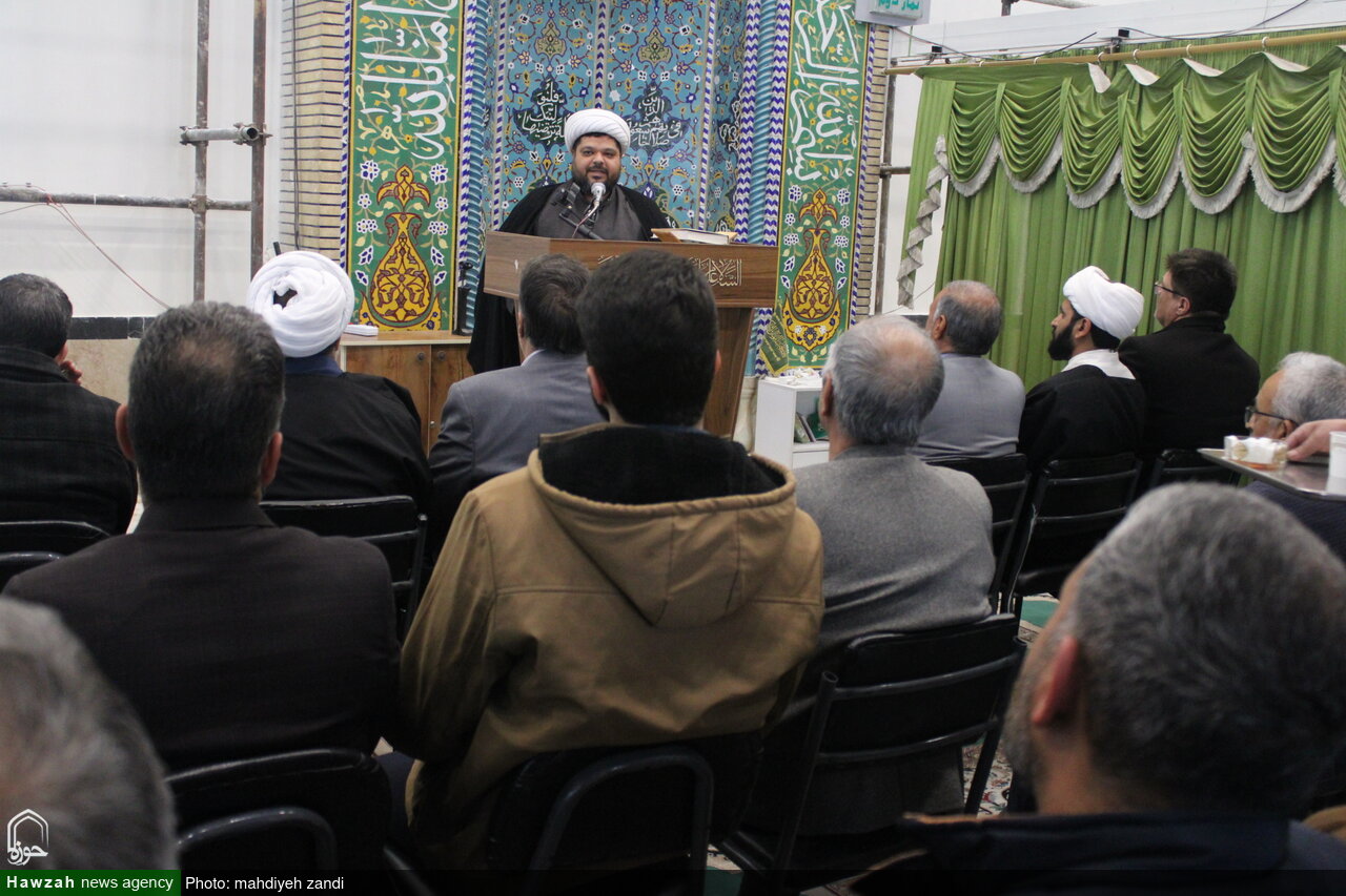 تصاویر/ گردهمایی ارکان مساجد شهر کرمان جهت هم اندیشی ویژه برنامه های ایام الله دهه فجر