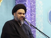 इबादत ए इलाही इंसान को हक़ीक़ी इज़्ज़त अता करती है