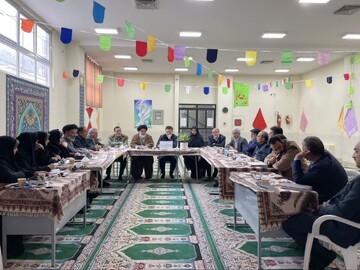 پیشرفت آموزشی و تربیتی دانش‌آموزان نیازمند همدلی همه نهادها است