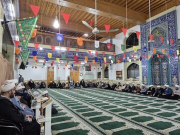 تصاویر/ همایش ائمه جماعات و مبلغین شهرستان لنگرود در محکومیت اغتشاشات اخیر