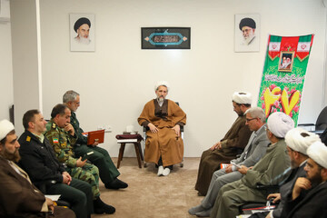 تصاویر / جلسه ستاد گرامیداشت دهه فجر انقلاب اسلامی با حضور امام جمعه قزوین