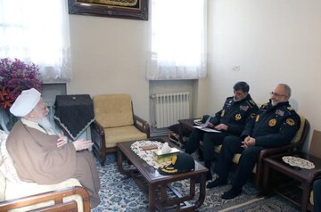 باید فراتر از میدان، عمل کنیم و اتاق جنگ اصلی دشمن را ببینیم