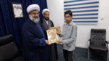 تصاویر/ دیدار دانش‌آموزان با امام جمعه خورموج