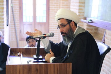 تصاویر/ دیدار مسئولین تبلیغ و امور فرهنگی حوزه علمیه استان یزد با طلاب مدرسه علمیه خان