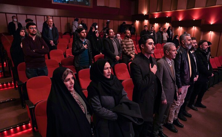 تصاویر/ رونمایی از کتاب «قندیل»